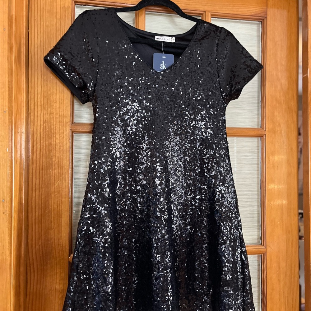 Black Sequin Short Sleeve Dress